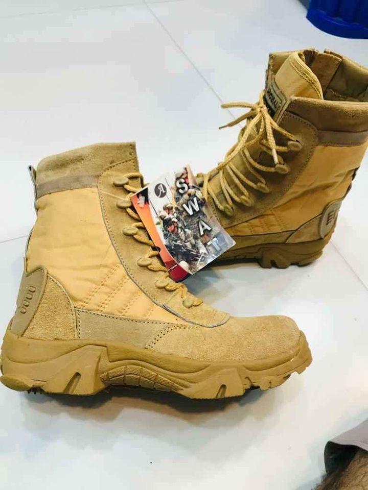 Men's Comfortable Safety Boots / Army Shoes